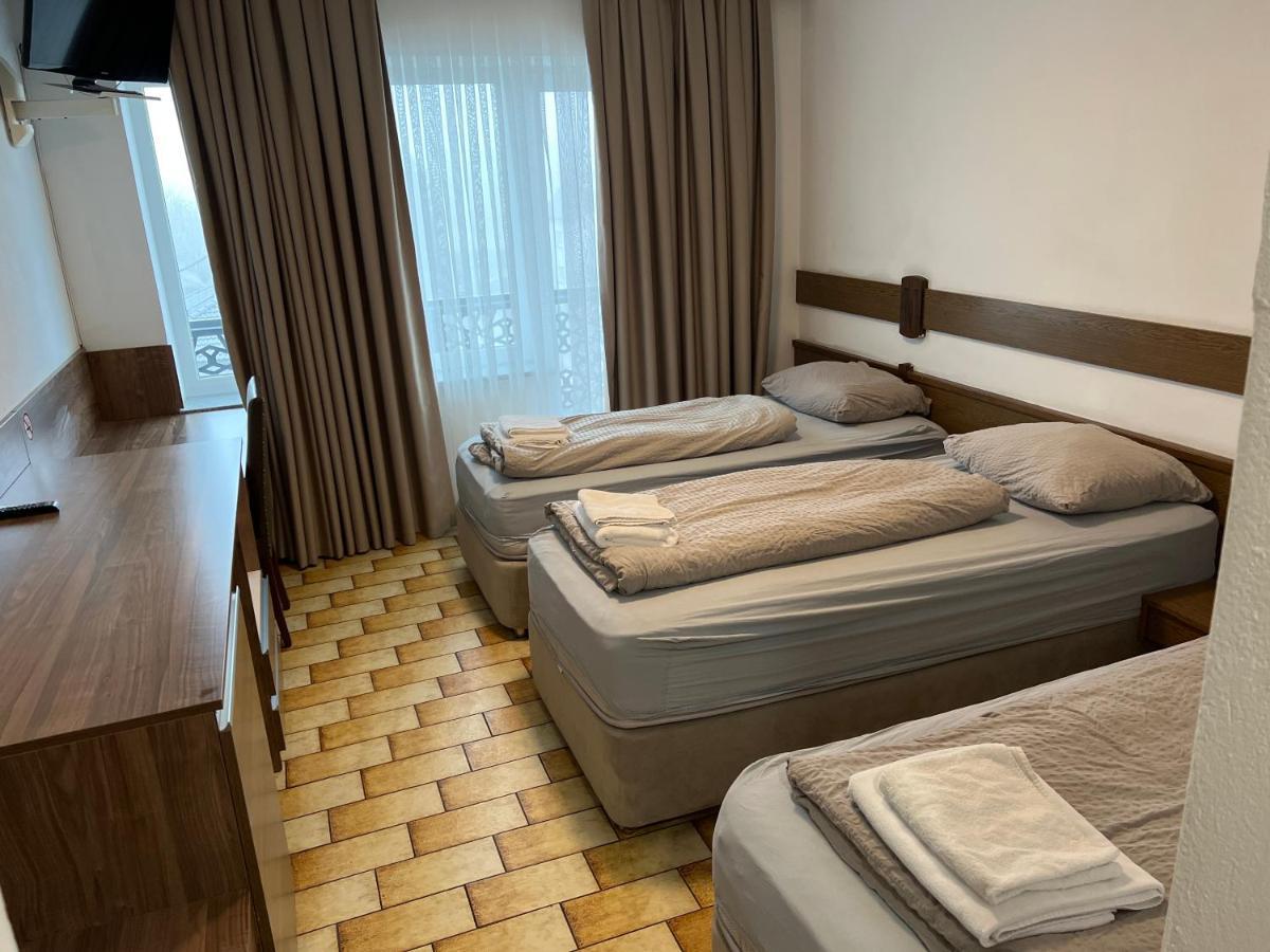 F Hotel 24H Check-In Horsching ภายนอก รูปภาพ