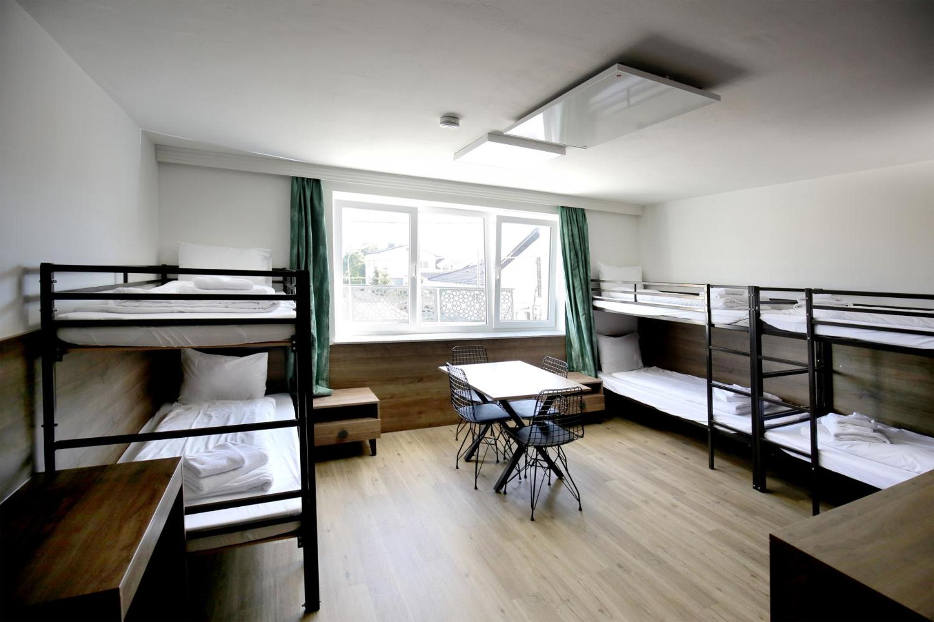F Hotel 24H Check-In Horsching ภายนอก รูปภาพ